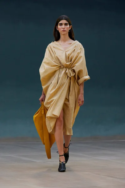 Look 56